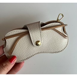 Zonnebrilhoesje beige
