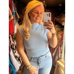 Julia top blauw