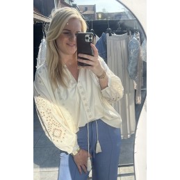 Daisy blouse off white