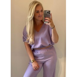 Livia top cropped lila